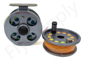Dutch Reel Dutch II - #5/7 Titanium Incl Spare Spool - DEMO MODEL
